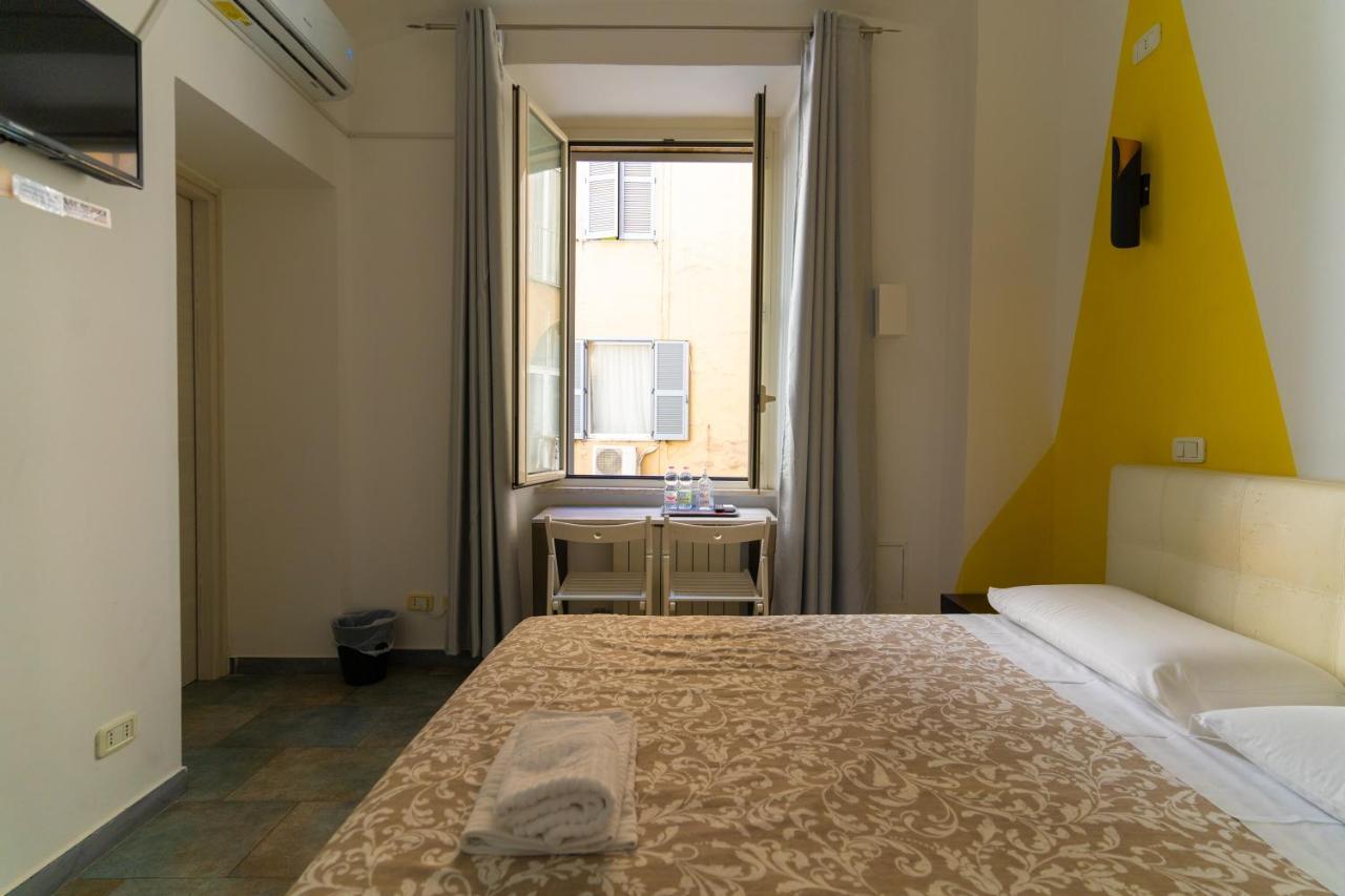 Romafullhouse Guesthouse Extérieur photo